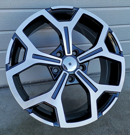 4x nowe felgi aluminiowe 16" 5x114,3 Dacia Duster